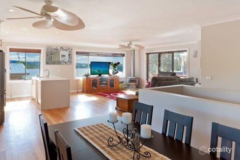 Property photo of 9 Bay View Drive Tathra NSW 2550