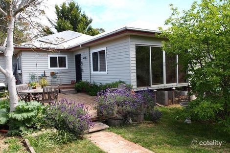 Property photo of 10 Coronation Avenue Bright VIC 3741