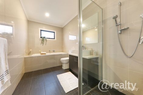 Property photo of 2/10 Wridgway Avenue Burwood VIC 3125