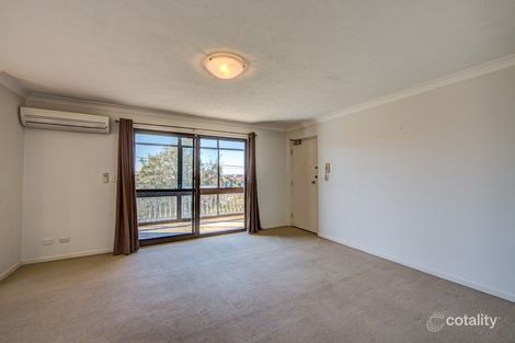 Property photo of 1/4 Rosemount Terrace Windsor QLD 4030