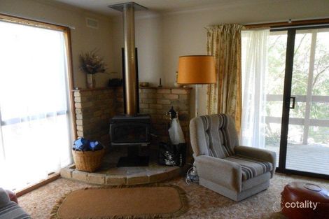 Property photo of 24 Ash Avenue Sandy Point VIC 3959