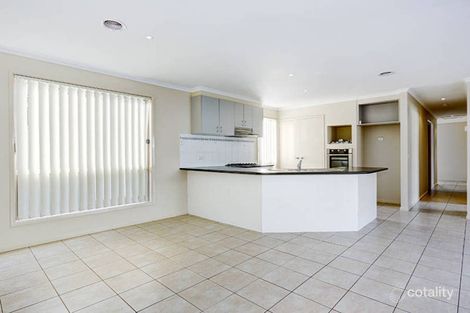 Property photo of 3 Wardrope Court Wyndham Vale VIC 3024