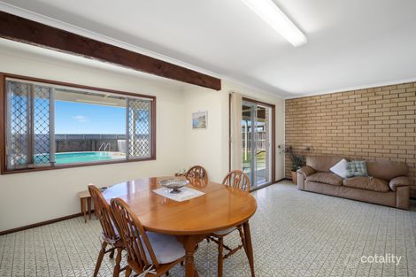 Property photo of 283 Lakedge Avenue Berkeley Vale NSW 2261