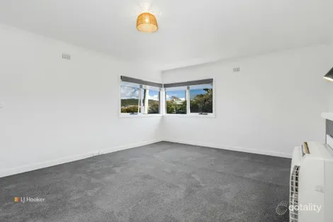 Property photo of 53 Middle Road Devonport TAS 7310