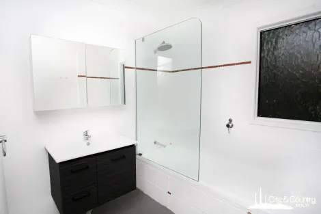 Property photo of 12 Banks Crescent Sunset QLD 4825