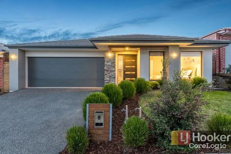Property photo of 8 Clarendon Street Pakenham VIC 3810