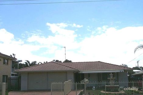 52 Cunningham St, Urangan, QLD 4655