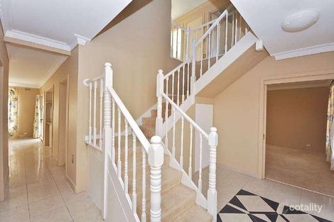 20 Apollo Rd, Taylors Lakes, VIC 3038