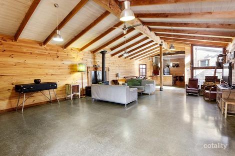 Property photo of 16 Devon Road Pascoe Vale VIC 3044