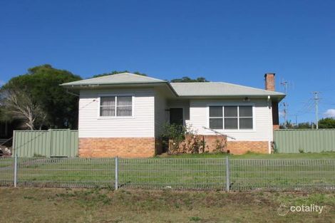 15 Neville Everson St, West Kempsey, NSW 2440