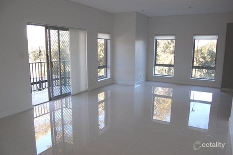 Property photo of 51 Barnes Crescent Menai NSW 2234