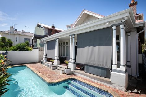 Property photo of 32 Marine Parade St Kilda VIC 3182