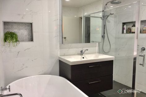 7 Berwick Cl, Frankston, VIC 3199