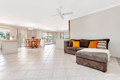 Property photo of 18 Seamill Glen Kinross WA 6028