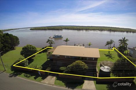 Property photo of 10 The Esplanade Jacobs Well QLD 4208