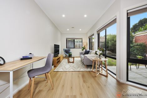 Property photo of 2/48 Bunnett Road Knoxfield VIC 3180