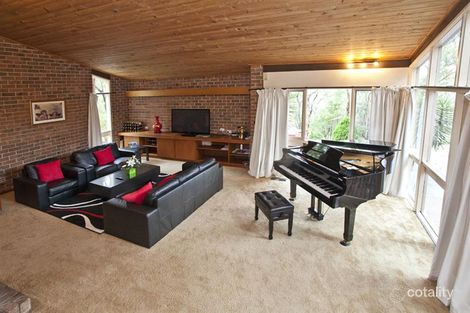 Property photo of 5 Whitefriars Way Donvale VIC 3111