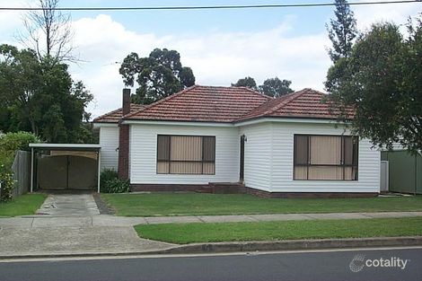 6 Wolumba St, Chester Hill, NSW 2162