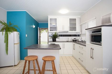 Property photo of 3/2 Beach Road Dolphin Heads QLD 4740