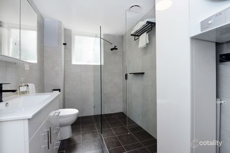 Property photo of 9/14 Fairway Close Manly Vale NSW 2093