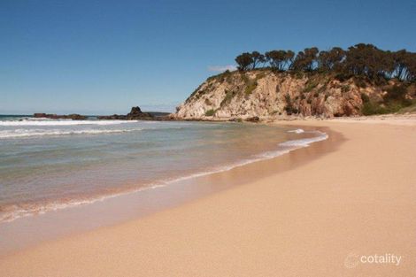 Property photo of 13 Beachside Boulevard Tomakin NSW 2537