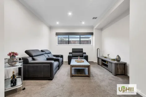 Property photo of 36 Abbeyard Drive Clyde VIC 3978