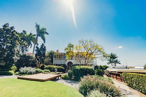 76 Windermere Rd, Hamilton, QLD 4007