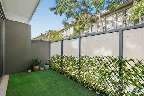 Property photo of 13/4 The Avenue Windsor VIC 3181