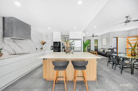 Property photo of 2 Gemma Court Bushland Beach QLD 4818