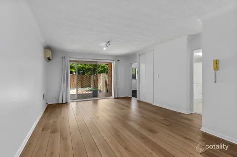 Property photo of 2/89 Nudgee Road Hamilton QLD 4007