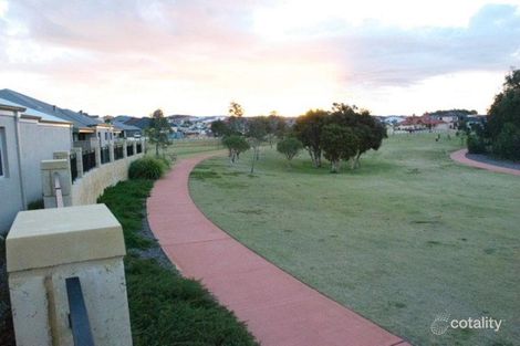 Property photo of 16/15 Crosthwait Circle Tapping WA 6065