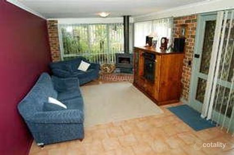 Property photo of 3 Pitura Place Eltham VIC 3095