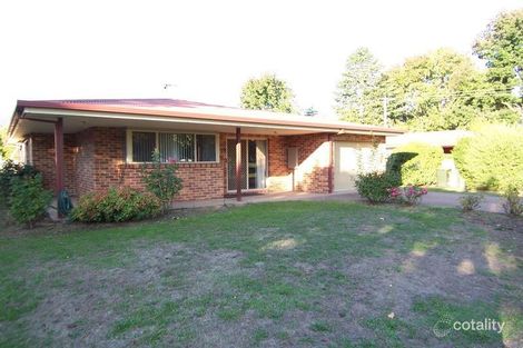 17 Seamer St, Porepunkah, VIC 3740