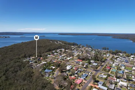 Property photo of 66 Waterpark Road Basin View NSW 2540