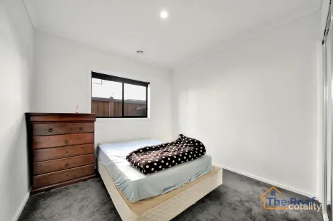 Property photo of 3 Landmark Road Weir Views VIC 3338