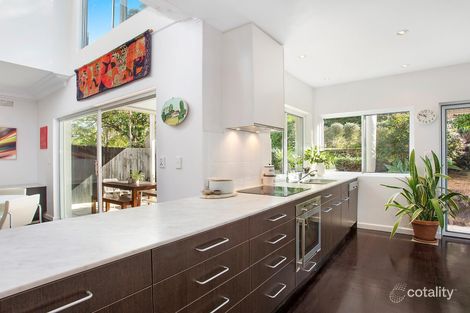 Property photo of 11 Sugarloaf Crescent Castlecrag NSW 2068