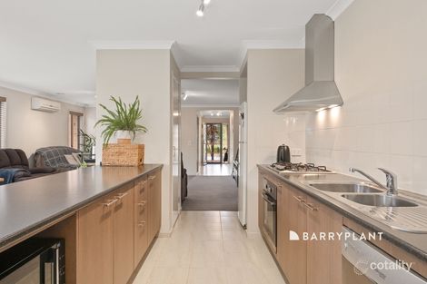 Property photo of 21 Devine Drive Pakenham VIC 3810