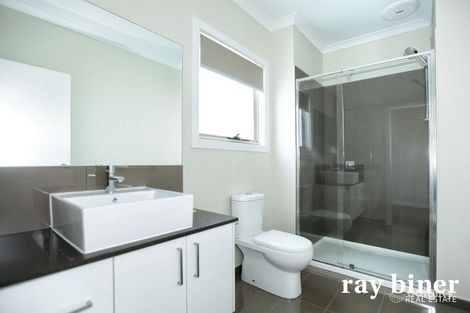 Property photo of 1/102 Bindi Street Glenroy VIC 3046