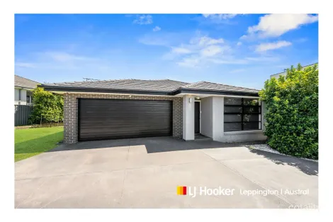 43 Talana Hill Dr, Edmondson Park, NSW 2174