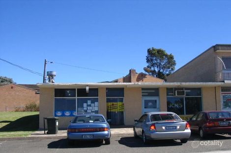 9 Jones Ave, Mount Warrigal, NSW 2528