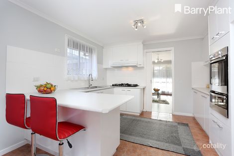 Property photo of 15 Manuka Place Meadow Heights VIC 3048