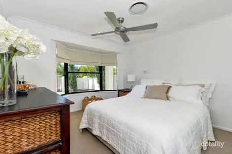 Property photo of 22 Forster Avenue Bundall QLD 4217