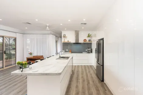 Property photo of 28 Riverglen Drive White Sands SA 5253