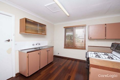 Property photo of 26 Ravenscroft Way Kelmscott WA 6111