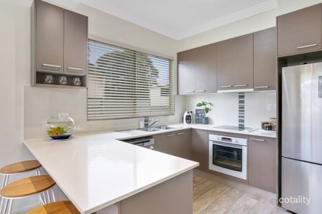 Property photo of 10 Jindalee Avenue Kanahooka NSW 2530