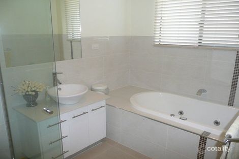 Property photo of 22 Leander Circuit Oxenford QLD 4210