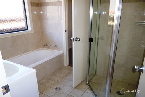 Property photo of 10 Mahogany Court Orange NSW 2800