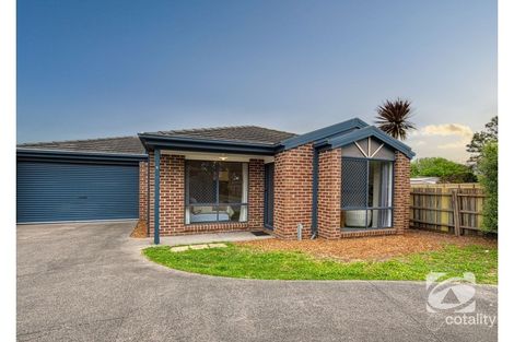 2/35-41 Henry St, Pakenham, VIC 3810