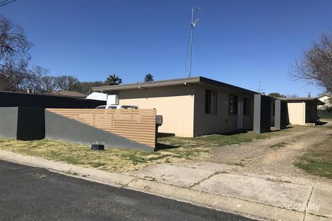 2/2 Speare Ave, Armidale, NSW 2350