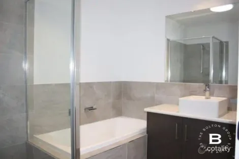 Property photo of 2/16 Justin Lemberg Court Goodna QLD 4300